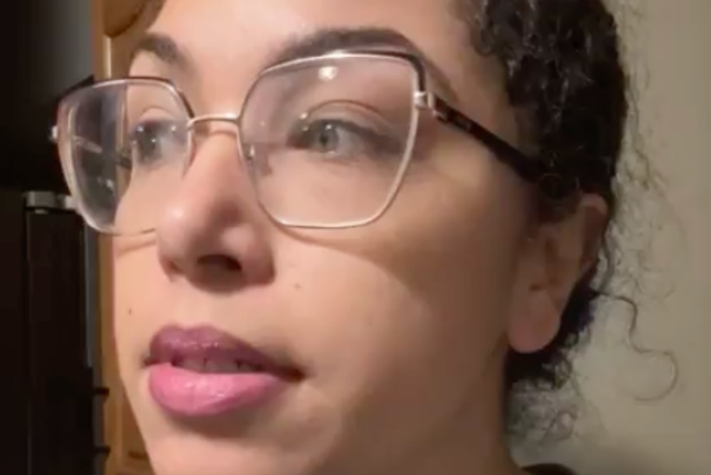 Image for the article: ‘Agents are at my door right now’: Journalist goes live as FBI arrives to arrest her over Minnesota church protest