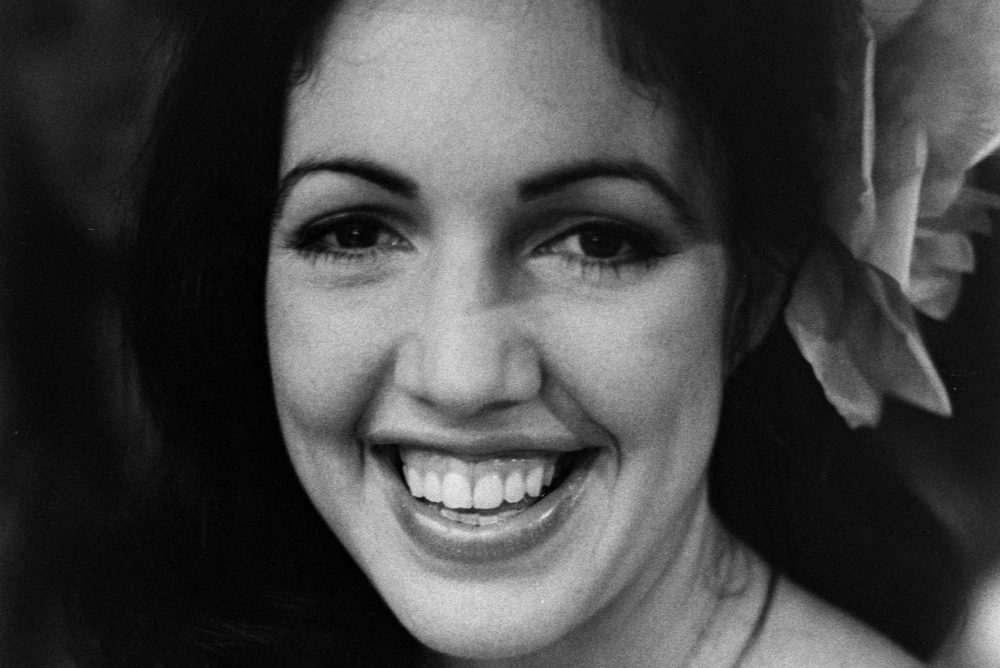 Изображение к статье: Мария О’Брайен, тренер по актерскому мастерству и актриса сериала «Дни нашей жизни», скончалась в возрасте 75 лет.