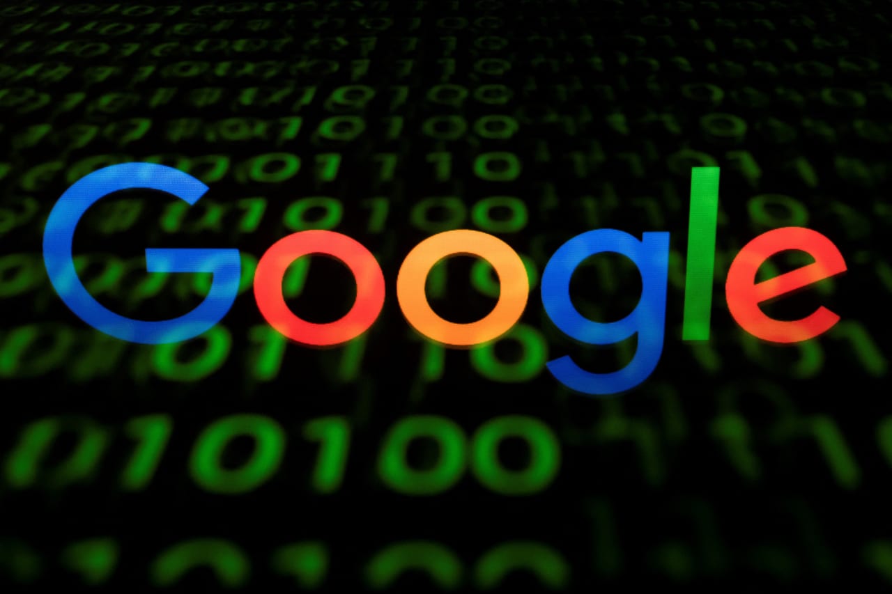 文章配图： Alphabet 逼近里程碑，正紧追 Nvidia