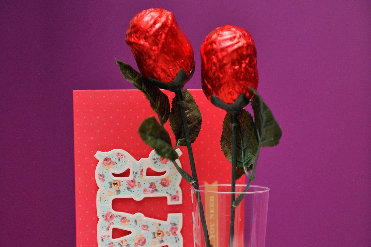 Image for the article: What money questions could couples discuss to help financial compatibility?