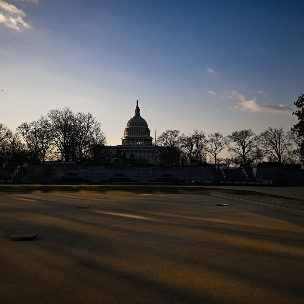 Image for the article: GOP Seeks Some Distance From Trump as Midterm Election Year Opens