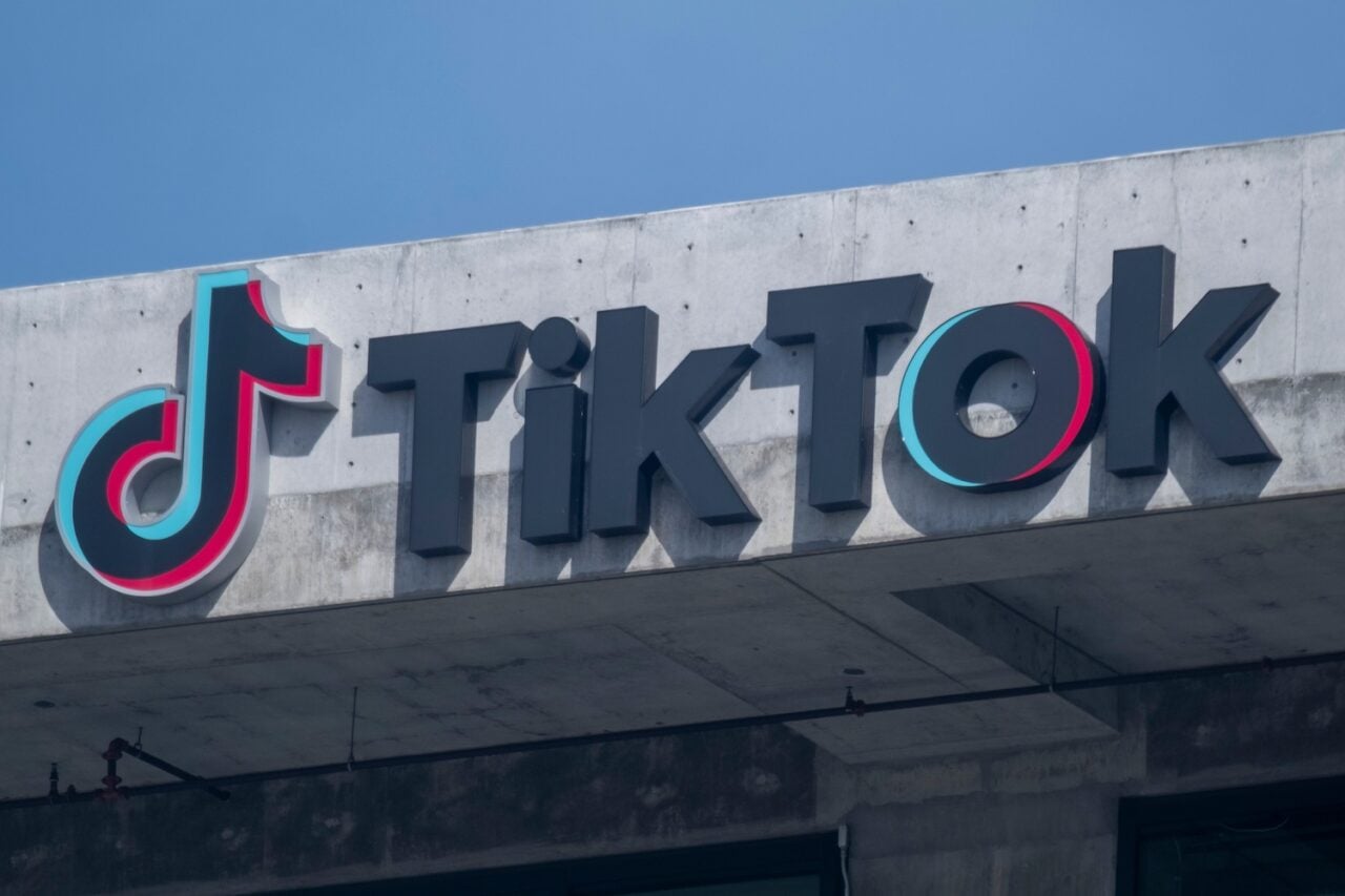 Image for the article: TikTok Is Experiencing Oracle-Related Server Issues Again