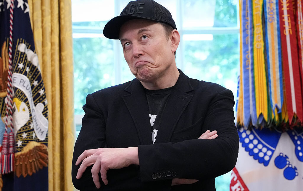 文章配图： 报告：SpaceX 首次公开募股赋予马斯克不受制约的权力，并禁止投资者提起诉讼