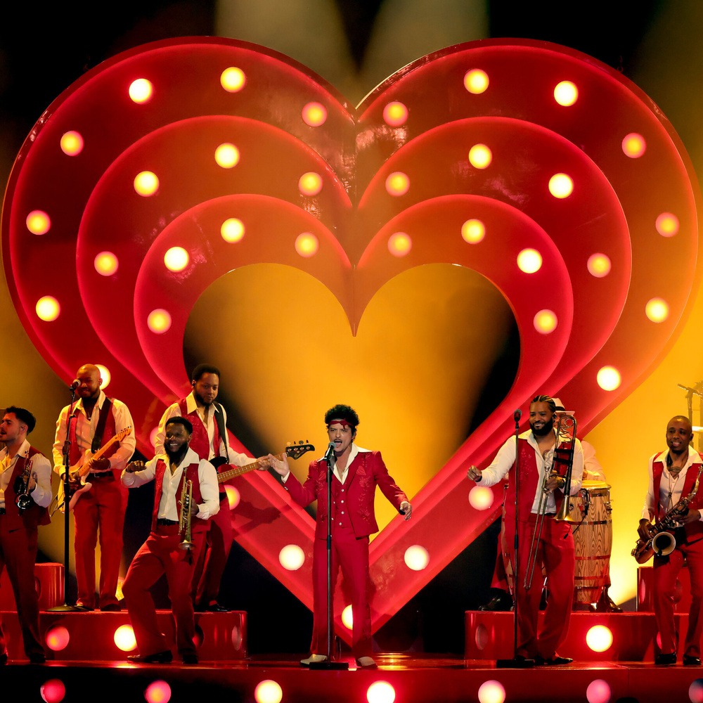 기사 이미지: 그래미 어워드 시청자 감소 100만 명