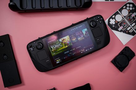文章配图： Valve 确认 Steam Deck 2 的开发正在全速推进，但不会透露其他任何信息。