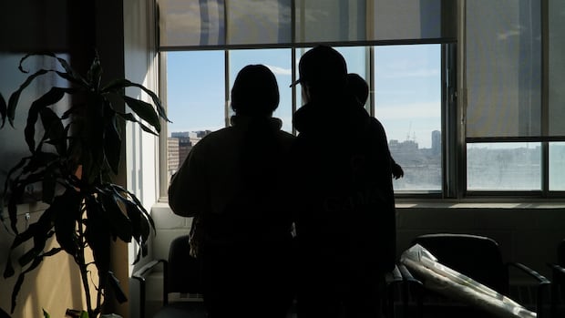 文章配图： 法官下令暂缓驱逐，以便墨西哥籍父亲与年幼家人在蒙特利尔团聚
