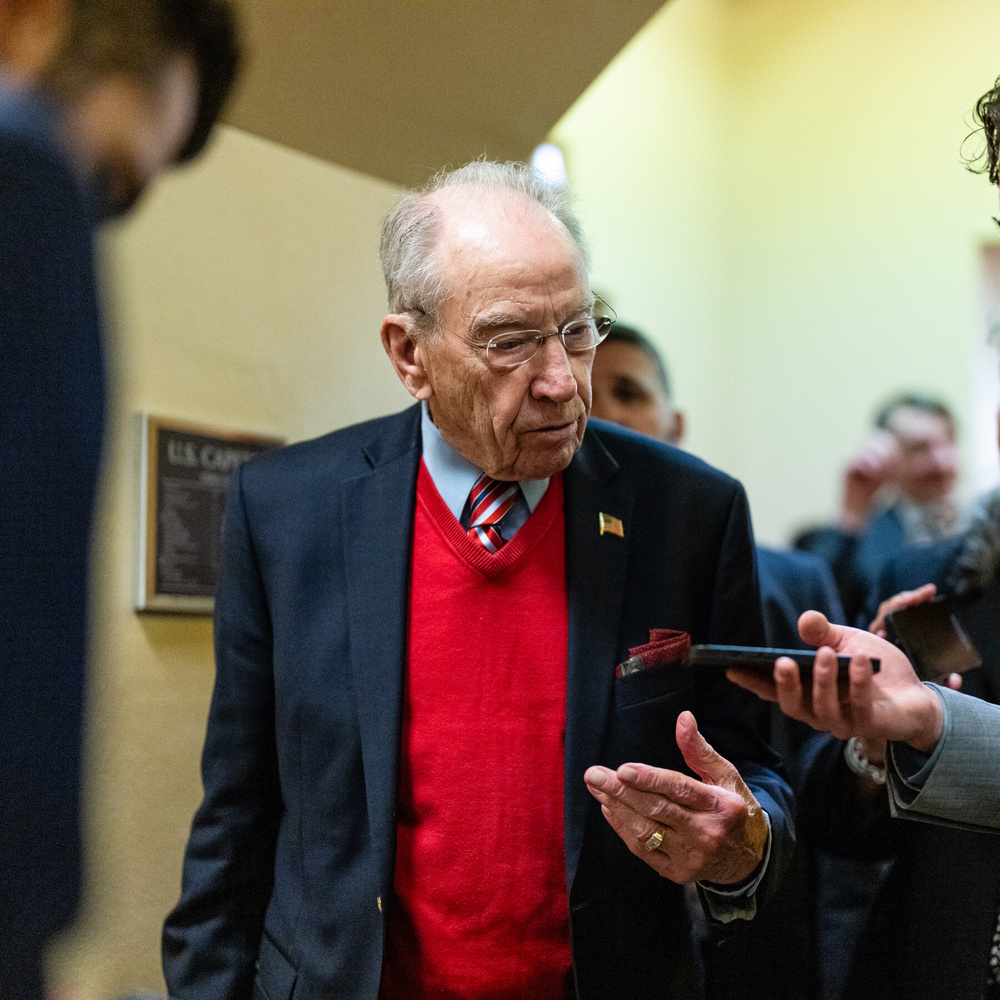 Изображение к статье: Расследование выявило более широкие связи Credit Suisse с нацистами, чем было известно ранее.