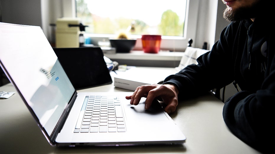 Image for the article: Make 2026 your most private year yet by removing broker data