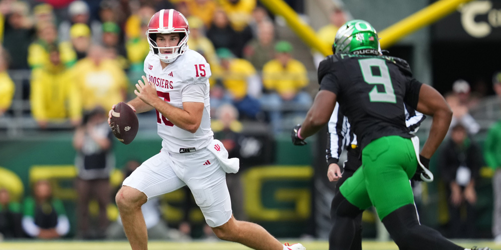 Изображение к статье: Где посмотреть Peach Bowl: прямая трансляция Орегон против Индианы где угодно