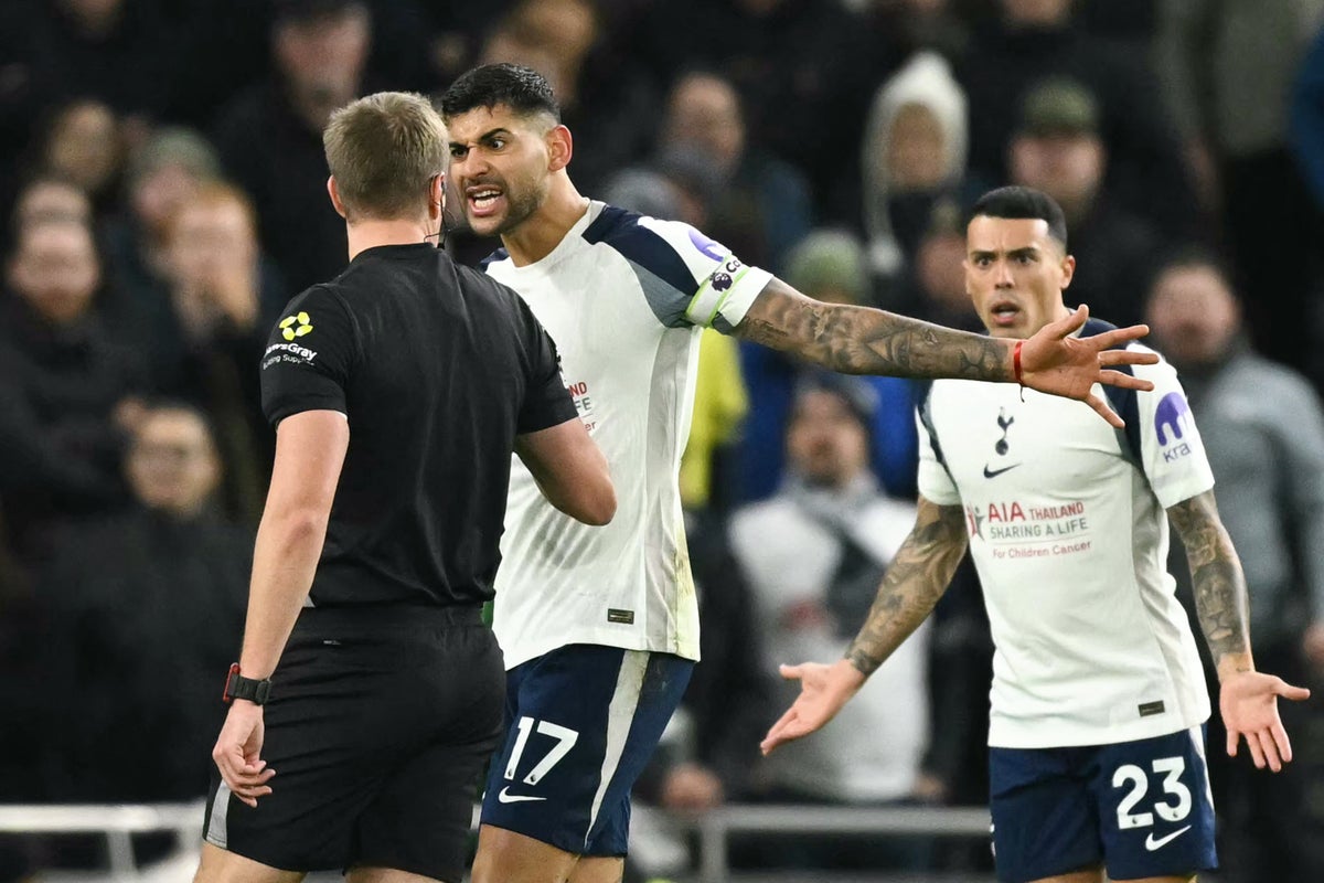 기사 이미지: 크리스티안 로메로, 리버풀전 패배 당시 행동으로 추가 징계 받다