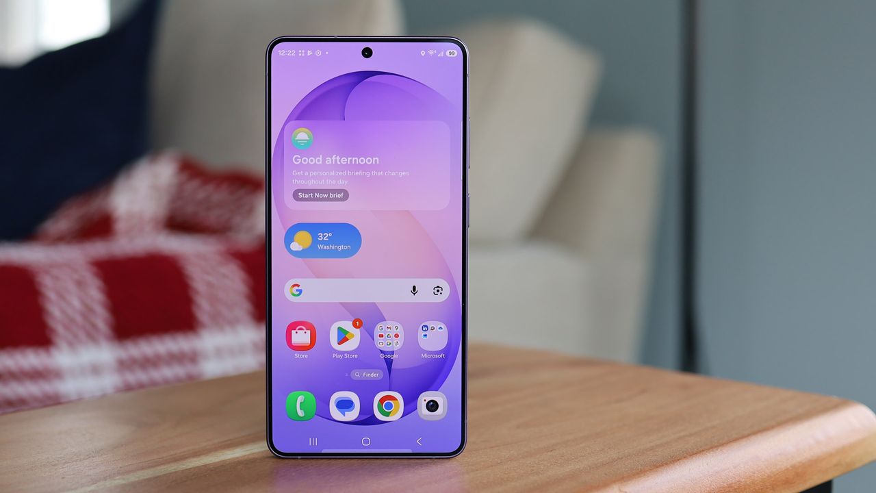 文章配图： 三星终于向 Galaxy 25、S24 等机型推送 One UI 8.5——以下是完整兼容设备列表