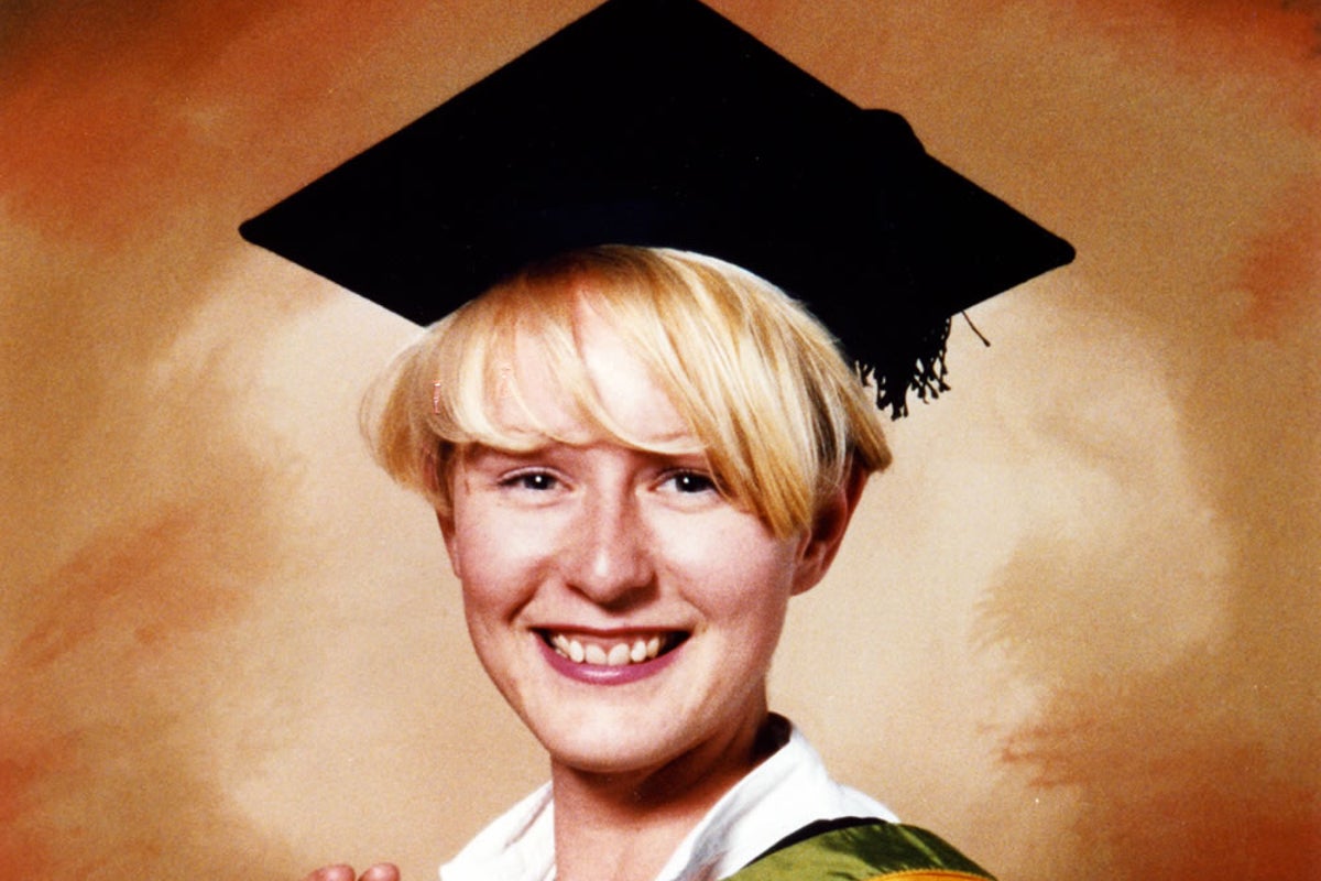 기사 이미지: 경찰, 멜라니 홀 살해 사건 30주년 맞아 새로운 호소 시작