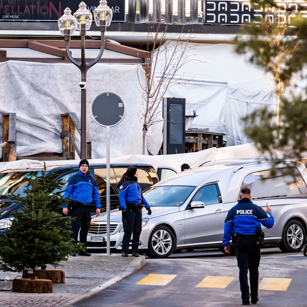 기사 이미지: 속보: 스위스 알프스 새해 파티 화재로 수십 명 사망 확인