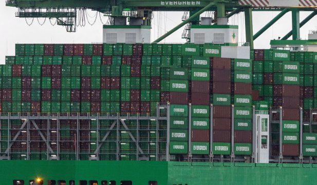 Image for the article: No, Mr. President, Section 122 Tariffs Won’t Work Either