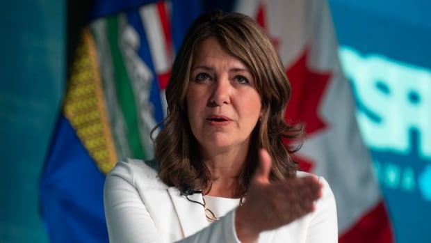 Изображение к статье: Сепаратисты Альберты организуются - вызов единству Канады и партии Даниэль Смит