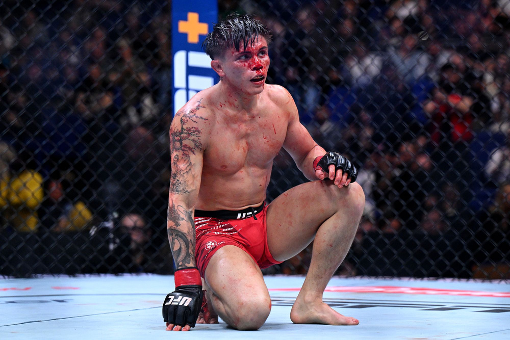 Image for the article: Lone’er Kavanagh catapulted into UFC main event with Brandon Moreno despite KO loss
