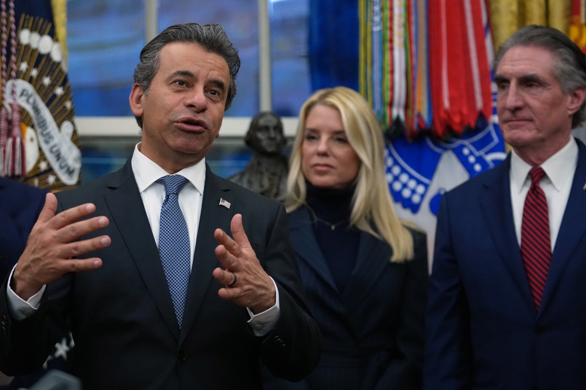 Изображение к статье: Член Палаты представителей выражает новые опасения по поводу программы сверхбыстрого утверждения лекарств FDA.