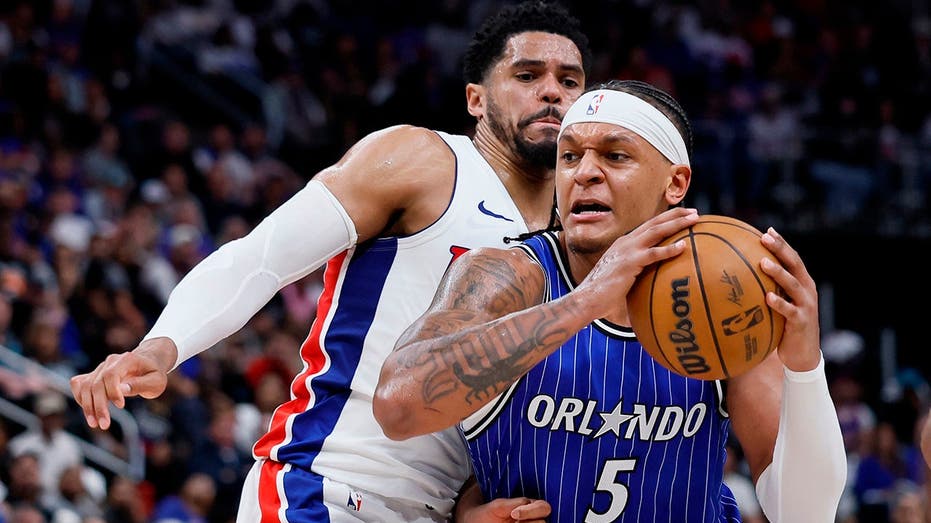 文章配图： NBA传奇在尴尬的季后赛出局后点燃魔术队