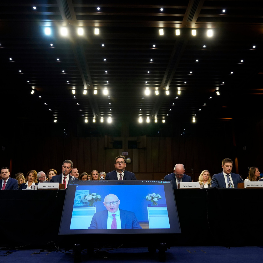 Изображение к статье: Конгресс обуздывает посредников в сфере лекарств в попытке снизить цены на рецептурные препараты