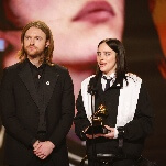 Изображение к статье: Марк Руффало критикует критику Кевина О'Лири в адрес Билли Айлиш