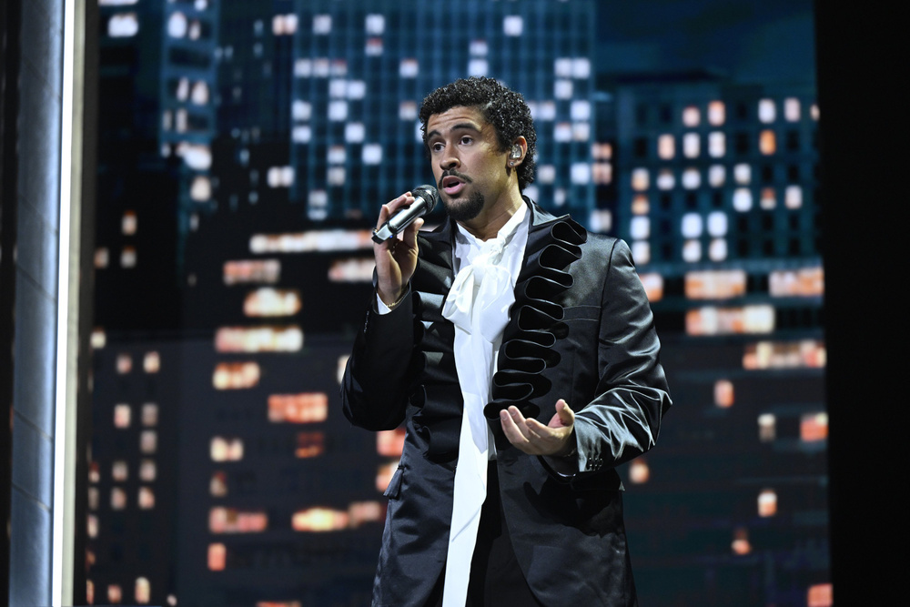 Изображение к статье: Какие песни исполнит Bad Bunny на Супербоуле? Вот наш идеальный сет-лист.