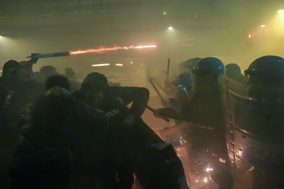 Image for the article: Anti-Olympics protestors branded ‘enemies of Italy’ after clashes in Milan